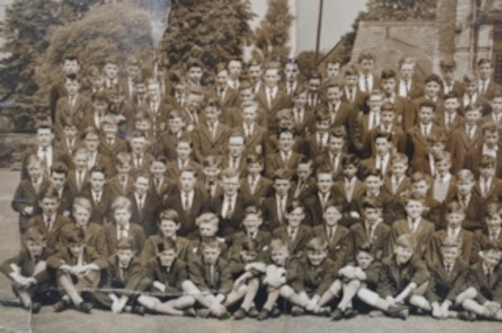 SchoolPhoto61b